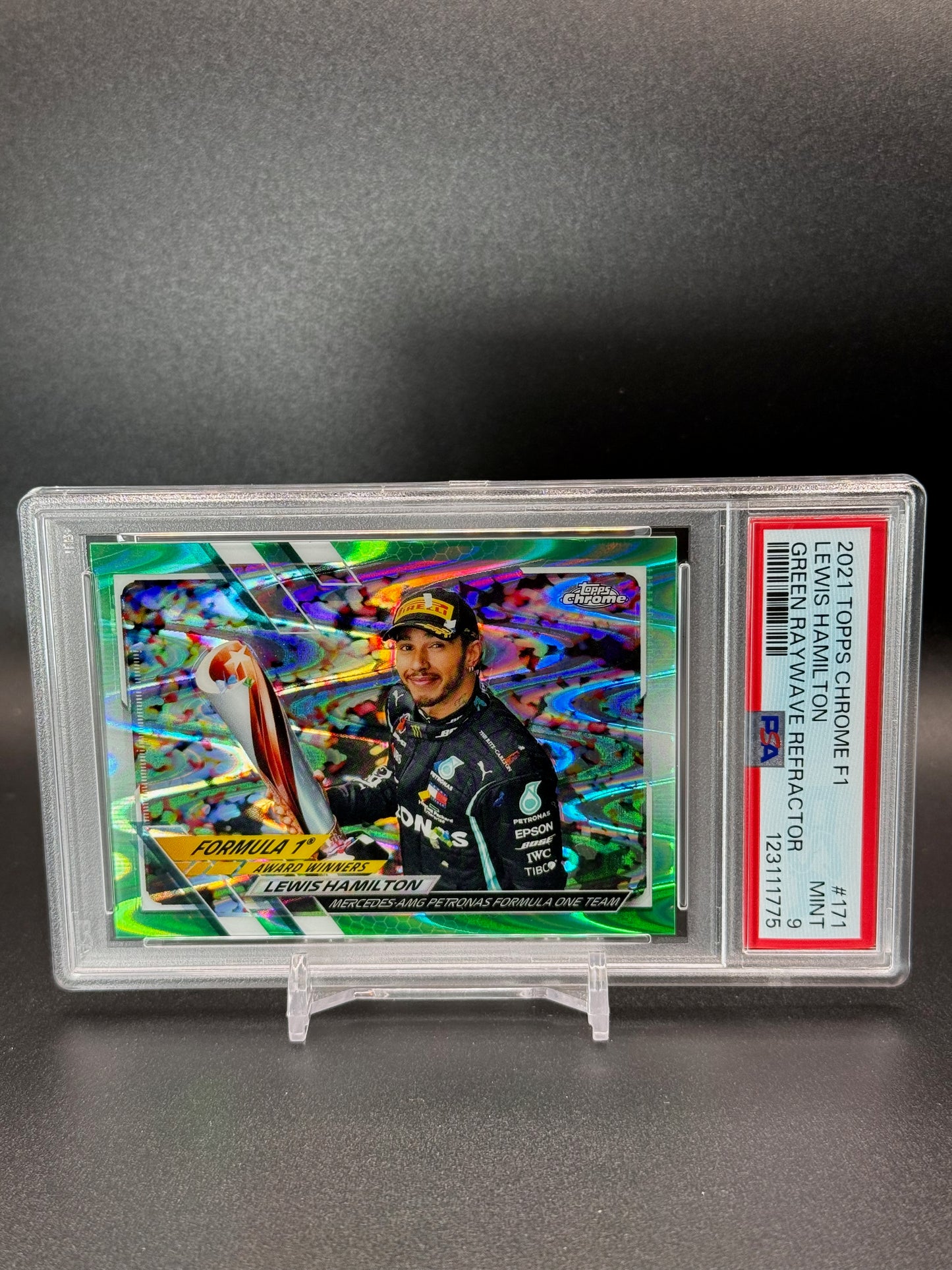 2021 Topps Chrome F1 Lewis Hamilton #171 Green Raywave 93/99 PSA 9